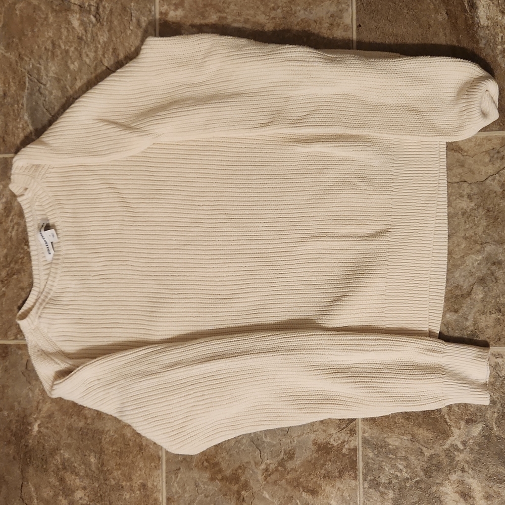 White knit sweater